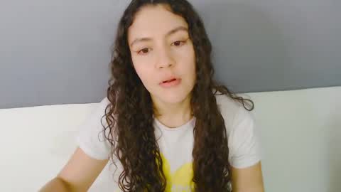 Snapshot of iris_caprice chatting on May 2026 02:06:01 AM Instagram iris caprice online show from May 2026 02:06:01 AM