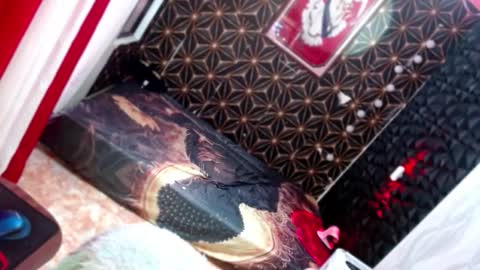 Snapshot of iris_lubiskaya chatting on May 2026 12:06:02 AM iris_lubiskaya online show from May 2026 12:06:02 AM
