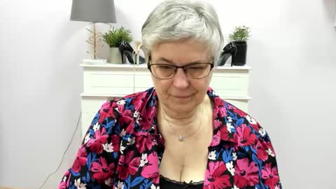 I R I S online show from March 2026 07:14:02 AM