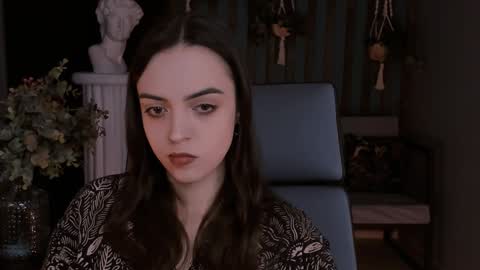 Iris online show from December 2024 01:28:01 PM