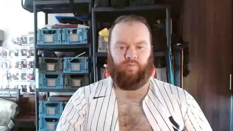 twitter theirishman205 online show from February 2026 12:19:01 PM