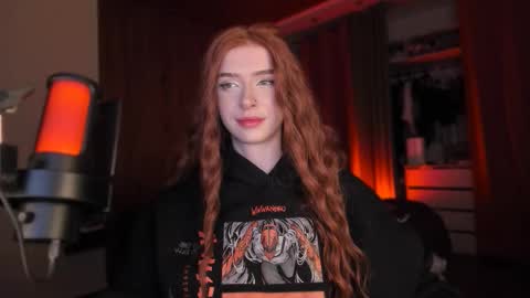 Miss Iris Fansly Miss Iris new inst.  online show from October 2025 07:36:02 PM