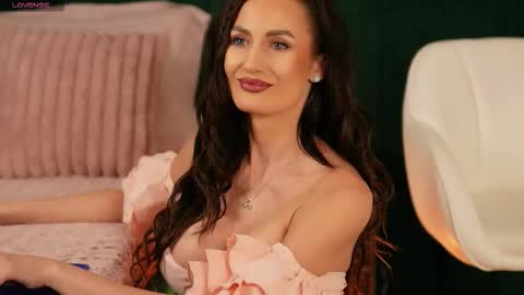 Maria online show from October 2025 12:01:02 AM