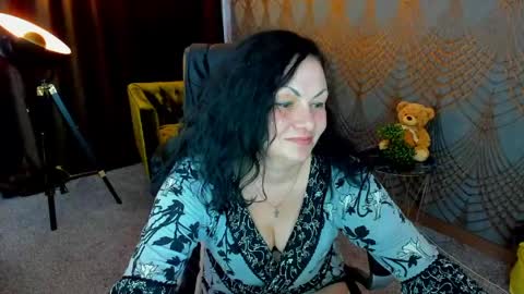 Snapshot of irissmoon1 chatting on June 2026 02:33:01 PM Iris online show from June 2026 02:33:01 PM