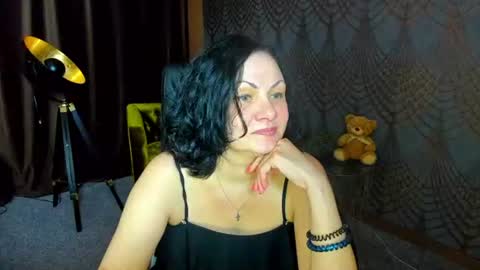 Snapshot of irissmoon1 chatting on July 2026 06:25:01 PM Iris online show from July 2026 06:25:01 PM