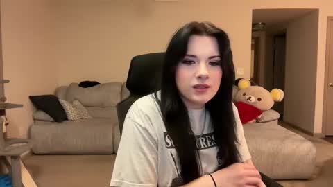 irissweets online show from March 2025 12:40:02 AM