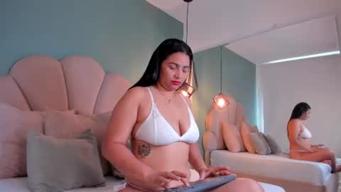 Irlys Naia online show from June 2026 01:24:02 PM