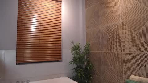 Iron Tous online show from April 2026 09:12:02 PM