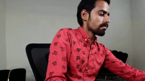 Naveed online show from June 2026 06:10:02 PM
