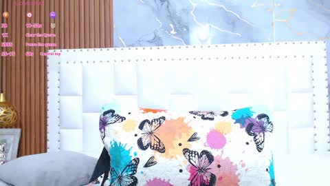 Sandy  online show from January 2025 12:17:01 PM