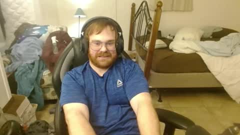 Snapshot of irreversible0 chatting on January 2025 08:03:01 AM Matt online show from January 2025 08:03:01 AM