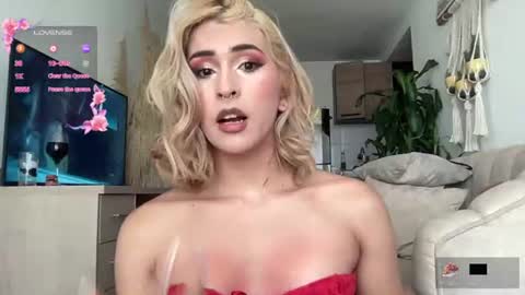 Snapshot of isa__fox_1 chatting on June 2026 02:21:01 PM Isabella online show from June 2026 02:21:01 PM