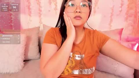 isa  rose online show from October 2025 02:00:01 AM