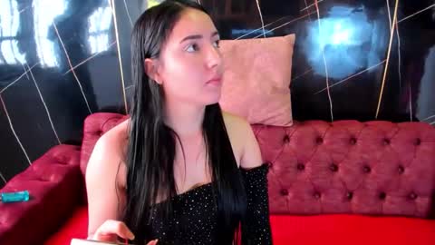 Snapshot of isa_and_nata chatting on February 2026 12:32:02 PM Isa and Natasha online show from February 2026 12:32:02 PM