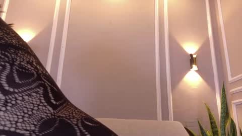 Snapshot of isa_kis_1 chatting on May 2026 12:11:02 PM Isabella online show from May 2026 12:11:02 PM