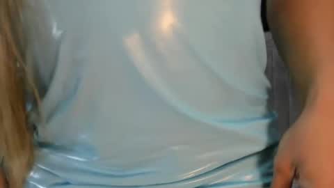 Snapshot of isa_lancaster chatting on May 2026 09:55:01 PM Isa Lancaster online show from May 2026 09:55:01 PM