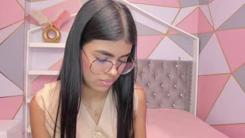    online show from February 2025 10:39:01 PM