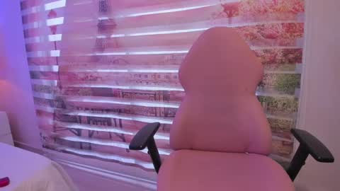    online show from October 2025 03:31:02 PM