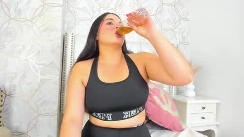 isa rose 7 online show from May 2026 07:55:02 PM