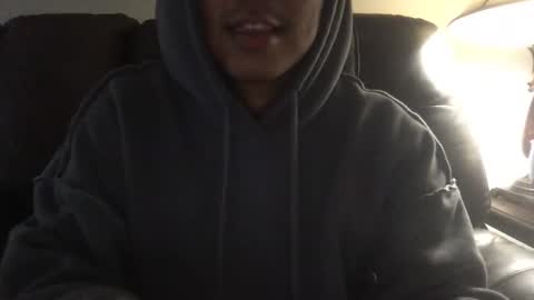 Snapshot of isaac_akamu chatting on November 2025 12:22:01 AM isaac_akamu online show from November 2025 12:22:01 AM