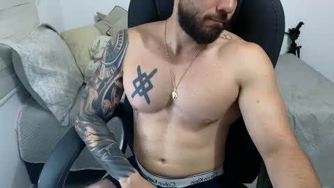 Snapshot of isaac_carter chatting on July 2026 11:05:02 AM Isaac carter online show from July 2026 11:05:02 AM