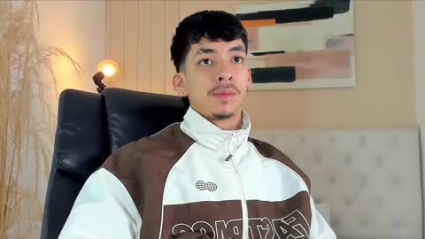 isaac_cryston online show from November 2025 09:03:02 PM