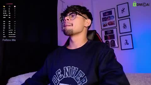 Isaac Saenz. online show from November 2025 12:13:02 AM