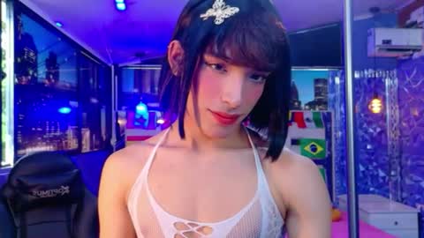 Snapshot of isaacnova chatting on June 2026 08:19:01 PM isaacnova online show from June 2026 08:19:01 PM