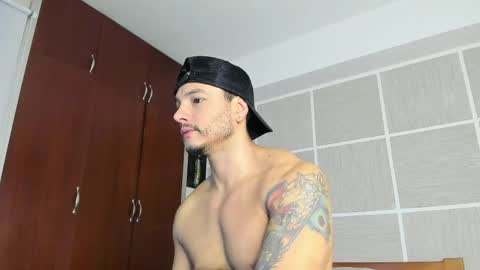 Isaac Surez online show from May 2026 02:06:01 AM
