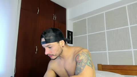 Isaac Surez online show from May 2026 12:45:01 PM