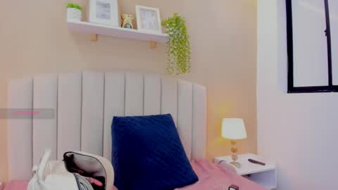 isabel_palmer online show from June 2026 08:21:01 PM