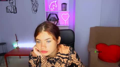 Snapshot of isabel_wave chatting on November 2025 07:08:02 AM isabel online show from November 2025 07:08:02 AM