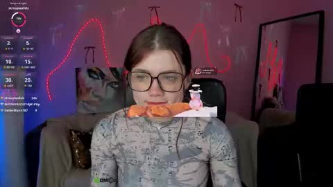 isabel online show from March 2026 10:33:01 PM