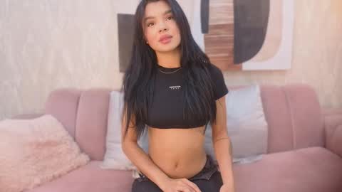 Snapshot of isabela_clark_ chatting on February 2026 11:42:02 AM isabela online show from February 2026 11:42:02 AM