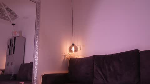 Isabela online show from June 2026 12:22:01 PM