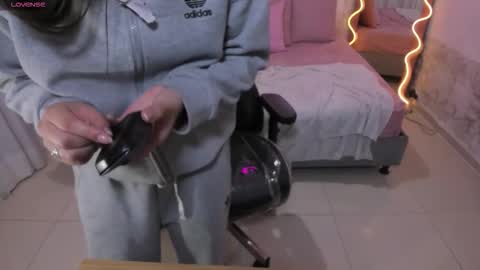 ISABELA  online show from March 2026 11:36:02 AM