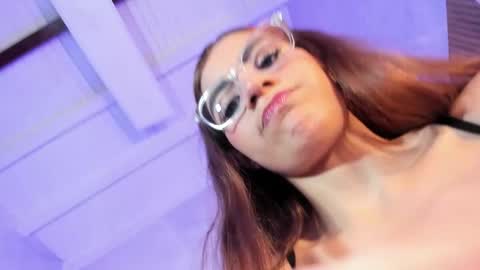 isabelastefano online show from November 2025 03:28:02 AM