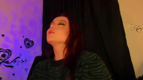 Snapshot of isabelitha chatting on January 2025 06:03:01 AM isabella online show from January 2025 06:03:01 AM