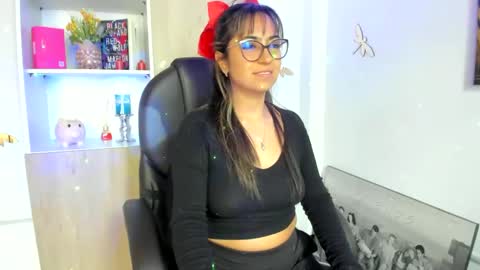 Snapshot of isabella22_1 chatting on February 2025 01:51:01 PM Isabella22 1 online show from February 2025 01:51:01 PM