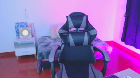 isabella__666 online show from December 2025 04:11:02 AM