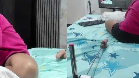 Snapshot of isabella_castro2 chatting on March 2026 03:10:01 AM isabella_castro2 online show from March 2026 03:10:01 AM