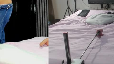 Snapshot of isabella_castro2 chatting on April 2026 03:05:01 AM isabella_castro2 online show from April 2026 03:05:01 AM