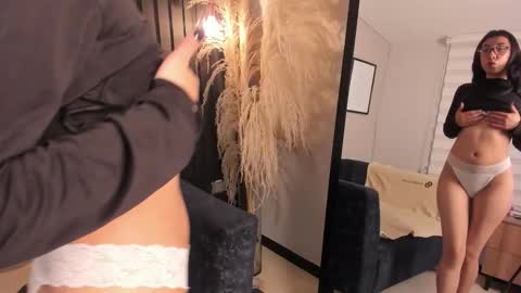 isabella_crofts online show from October 2025 03:06:02 AM