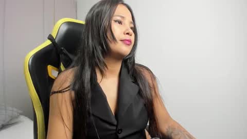 Snapshot of isabella_florez22 chatting on March 2026 11:49:01 AM Isabel florez online show from March 2026 11:49:01 AM