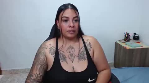  estefania online show from February 2025 08:27:02 PM