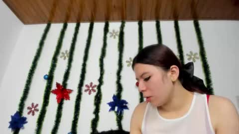 isabella_jaramillo online show from November 2025 11:31:02 AM