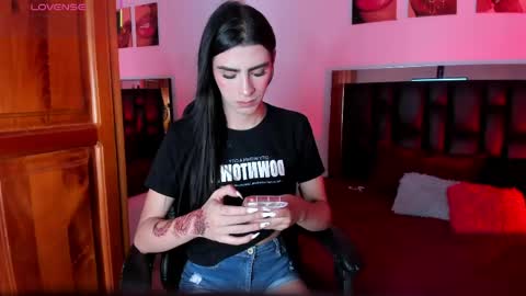 Snapshot of isabella_moon9 chatting on June 2026 06:41:01 PM Isabella Moon9 online show from June 2026 06:41:01 PM