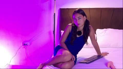 Snapshot of isabella_oa chatting on July 2026 07:53:01 PM isabella santana online show from July 2026 07:53:01 PM