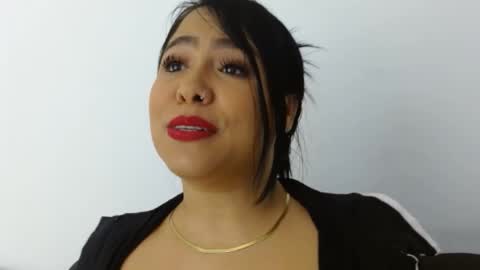 Isabella velvet online show from May 2026 01:31:01 PM