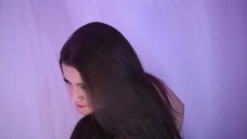 Isabella White online show from February 2025 11:43:01 PM